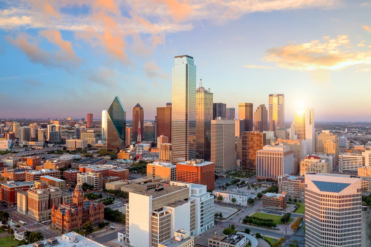 dallas texas skyline